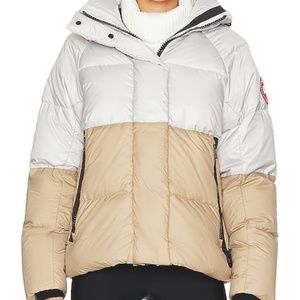 Canada Goose Junction Women’s Parka Extra Large brand new with tags